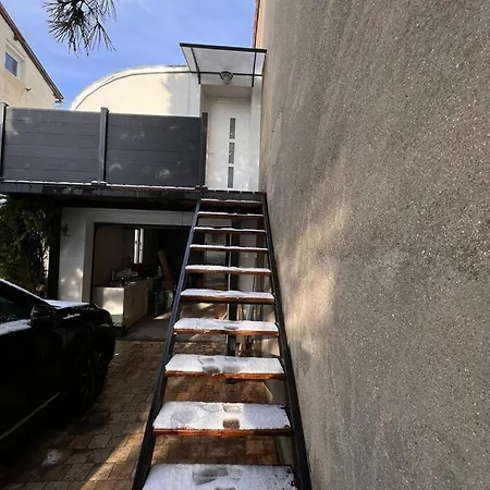 Avec Terrasse *
